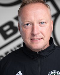 Stefan Enste